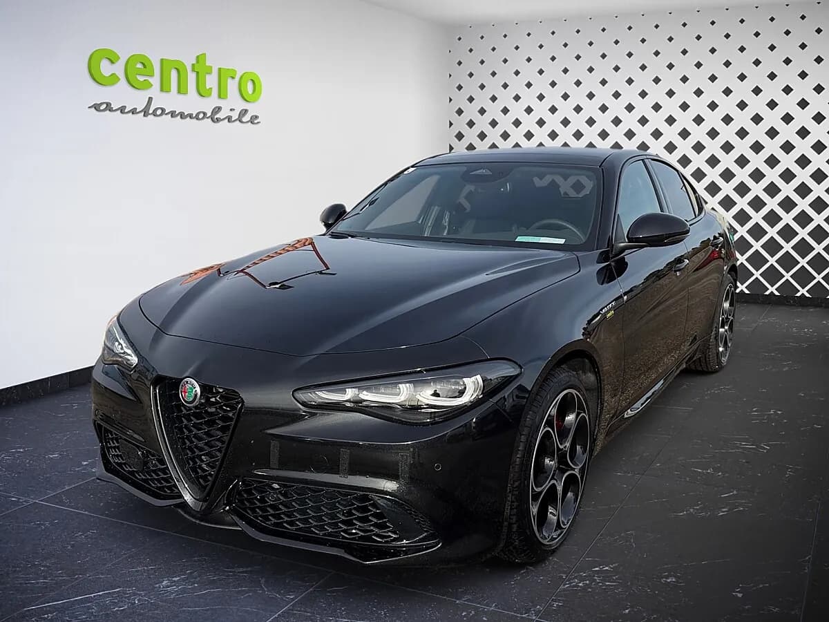 Alfa Romeo Giulia – € 63.660, 15 km – Bild 1 von 15