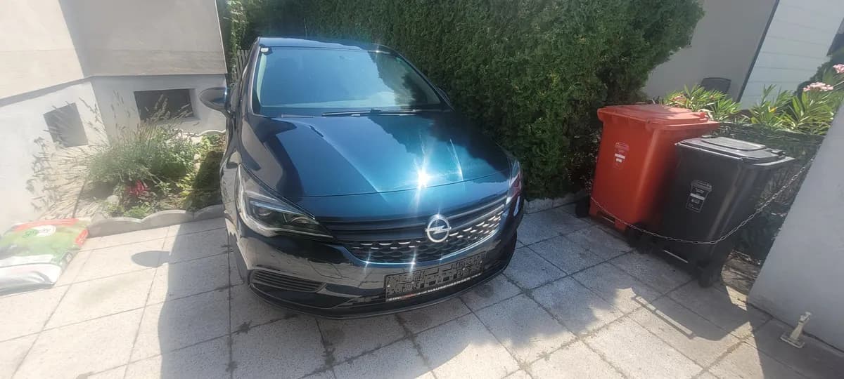 Opel Astra 2015 – € 9.000, 26 400 km – Bild 1 von 15