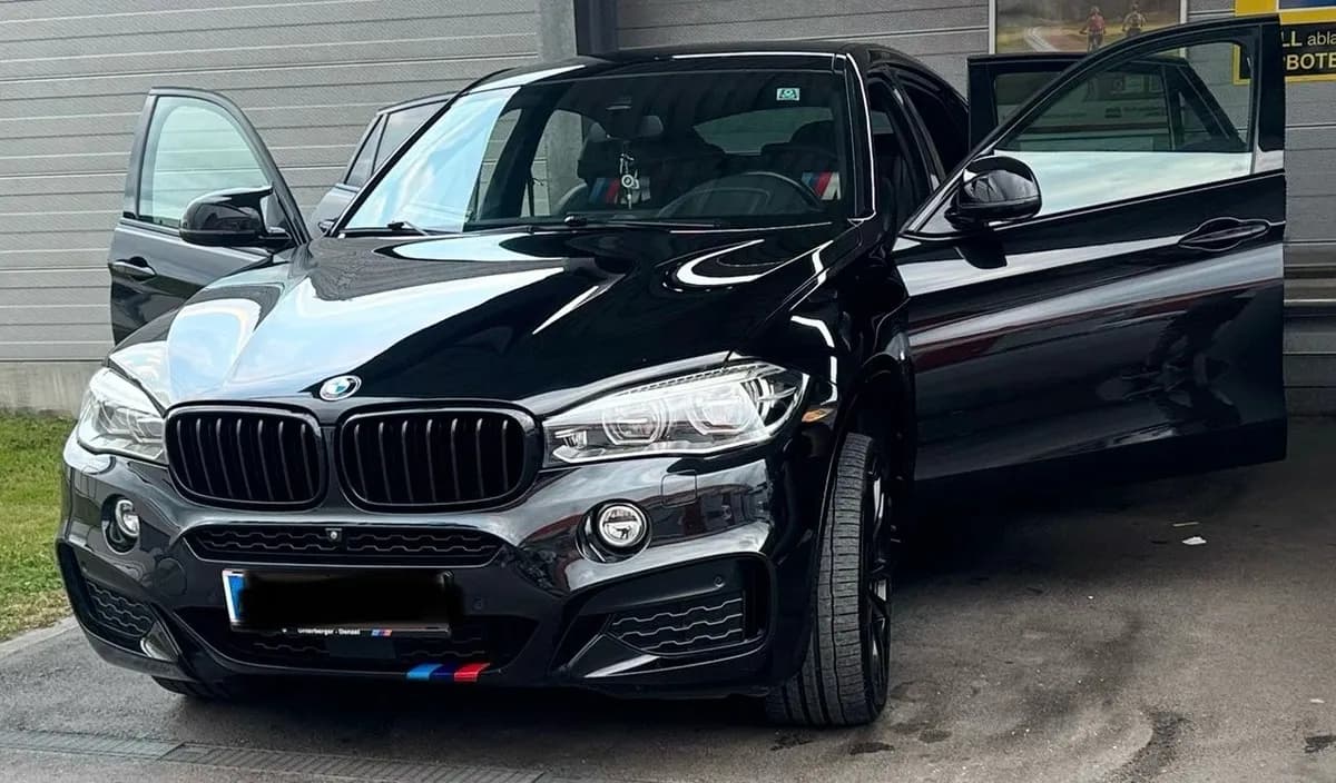 BMW X6 2018 – € 38.500, 125 000 km – Bild 1 von 8