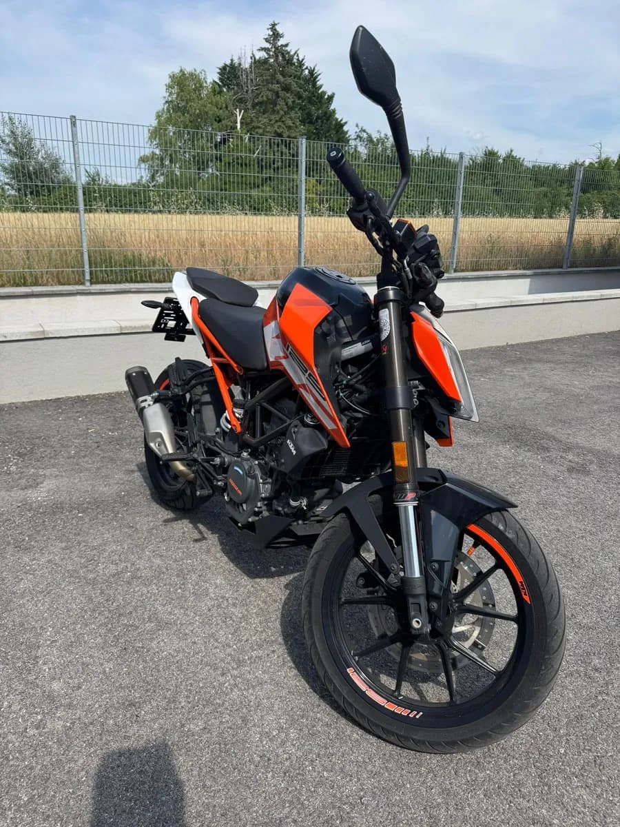 KTM 125