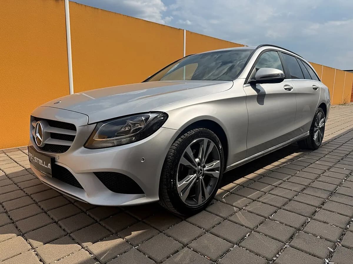 Mercedes-Benz C-Klasse 2020 – € 19.990, 171 000 km – Bild 1 von 50