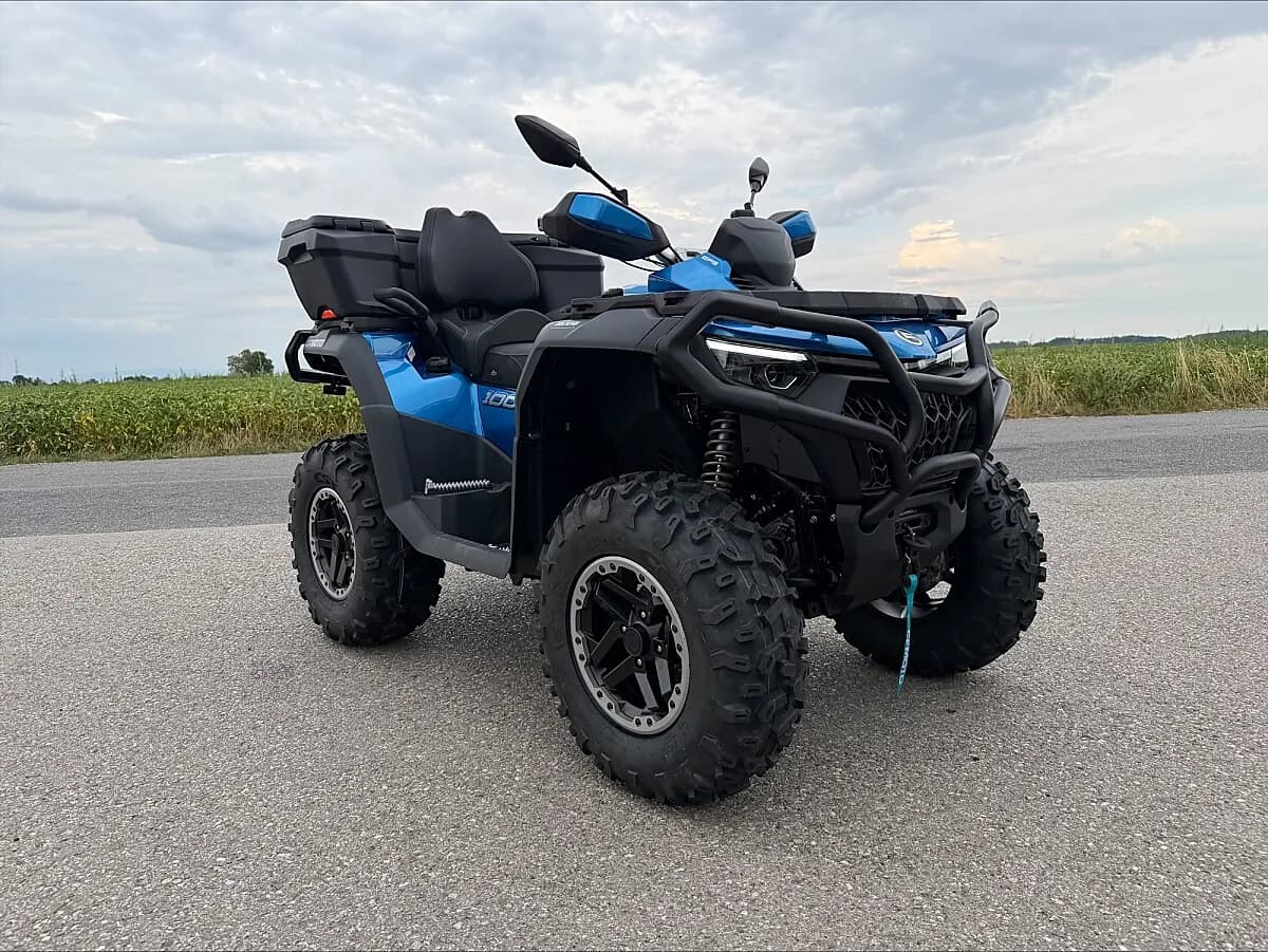 CFMOTO CForce – € 13.499, 0 km – Bild 1 von 4