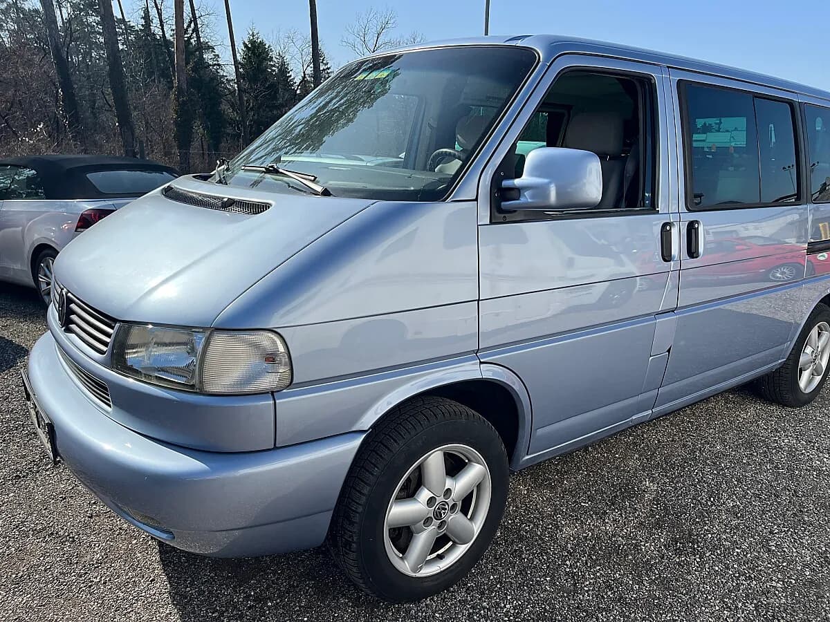 VW Caravelle