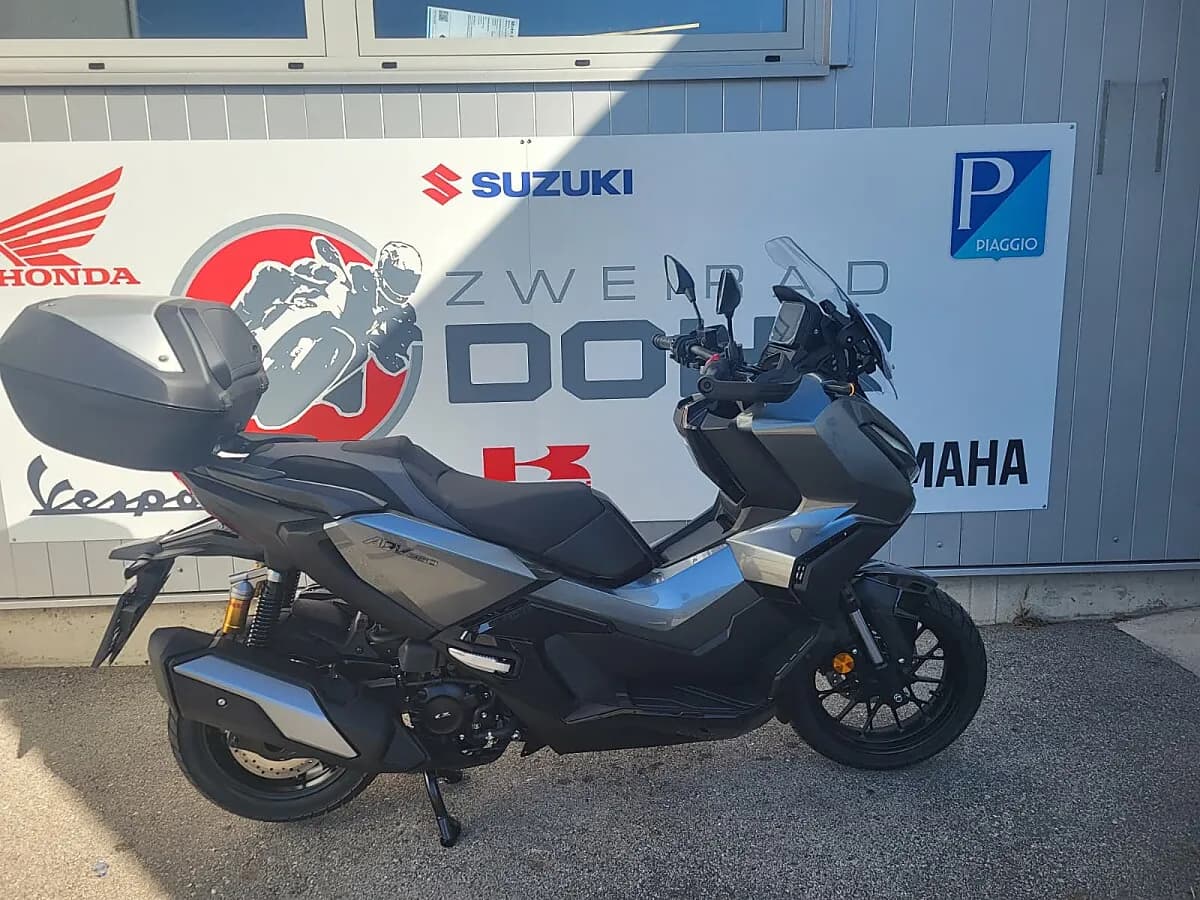 Honda ADV350 – € 7.590, 0 km – Bild 1 von 4