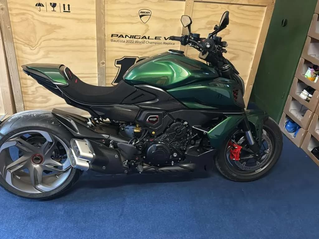 Ducati Diavel