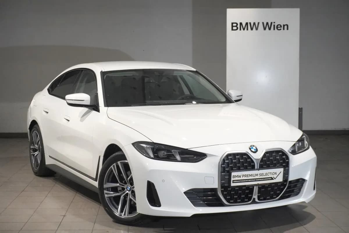 BMW 4er-Reihe 2025 – € 46.995, 9 900 km – Bild 1 von 27