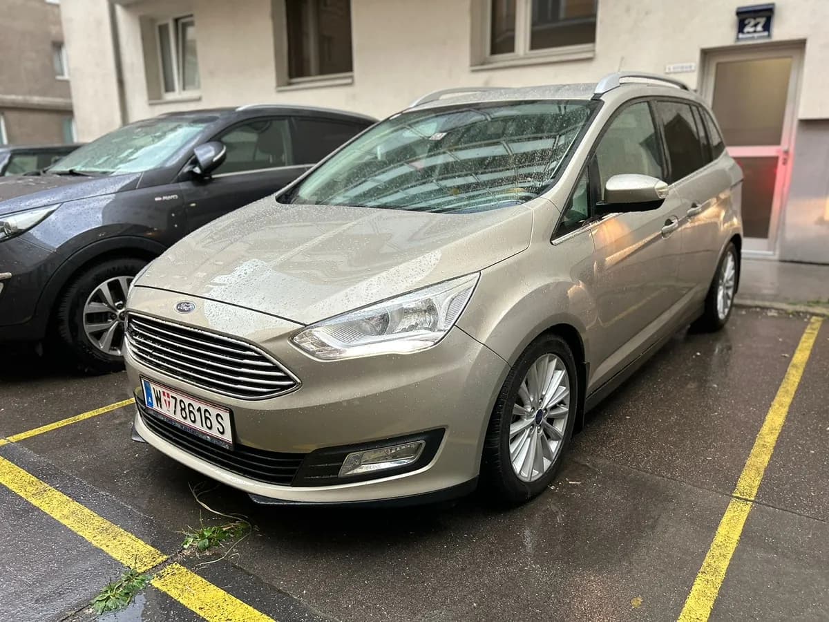 Ford C-MAX 2017 – € 9.500, 123 000 km – Bild 1 von 6