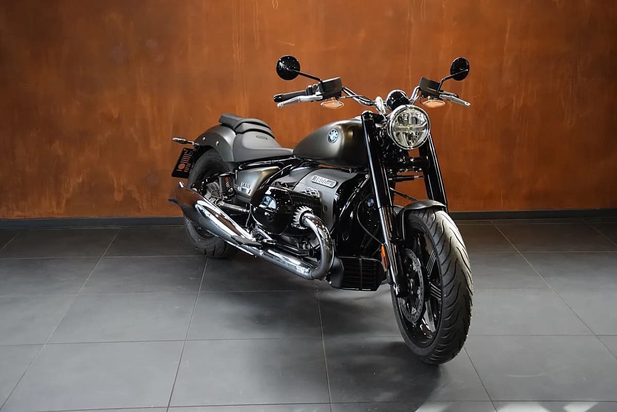 BMW R 18