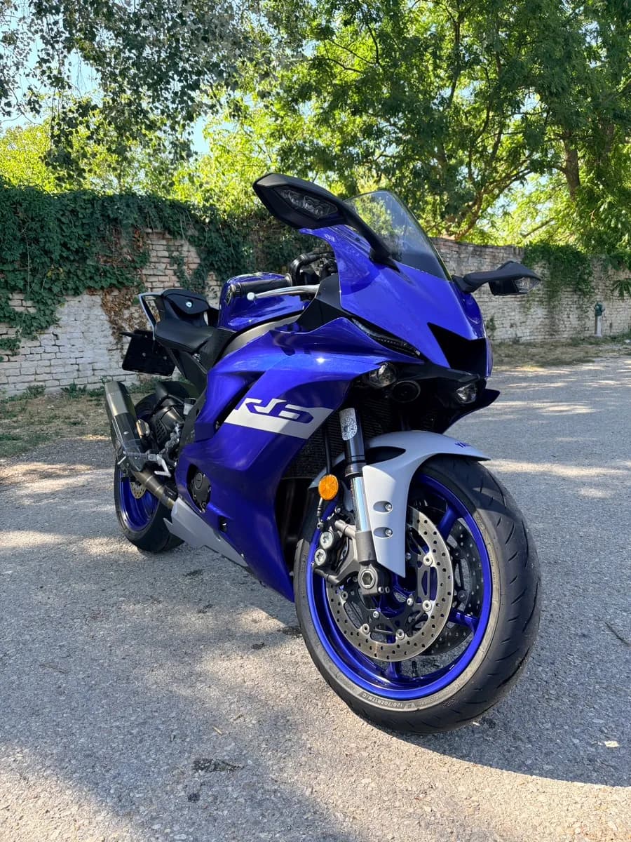 Yamaha YZF
