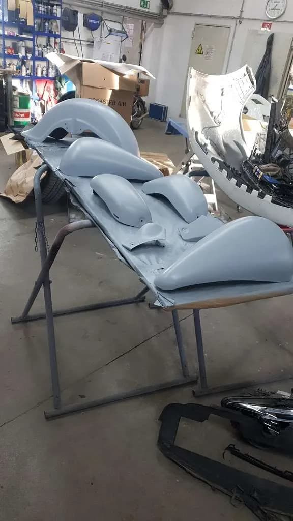 Suzuki VL 2000 – € 5.000, 90 000 km – Bild 1 von 13