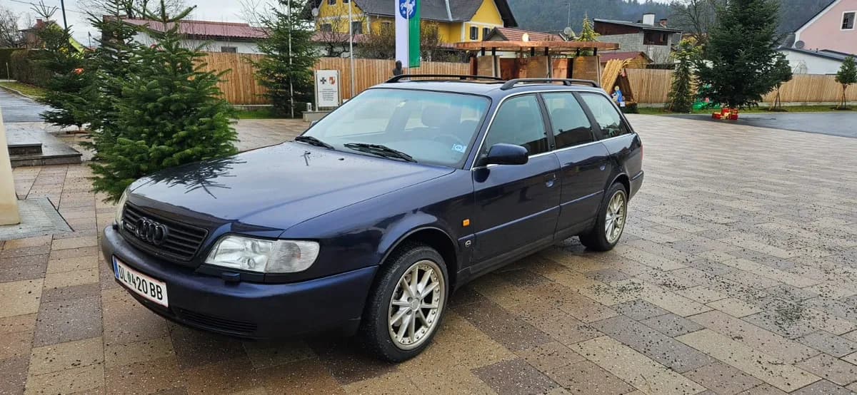 Audi 100