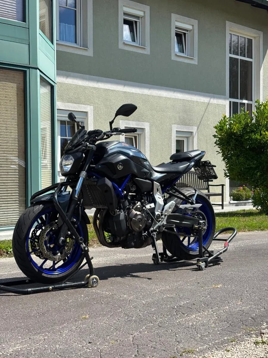 Yamaha MT