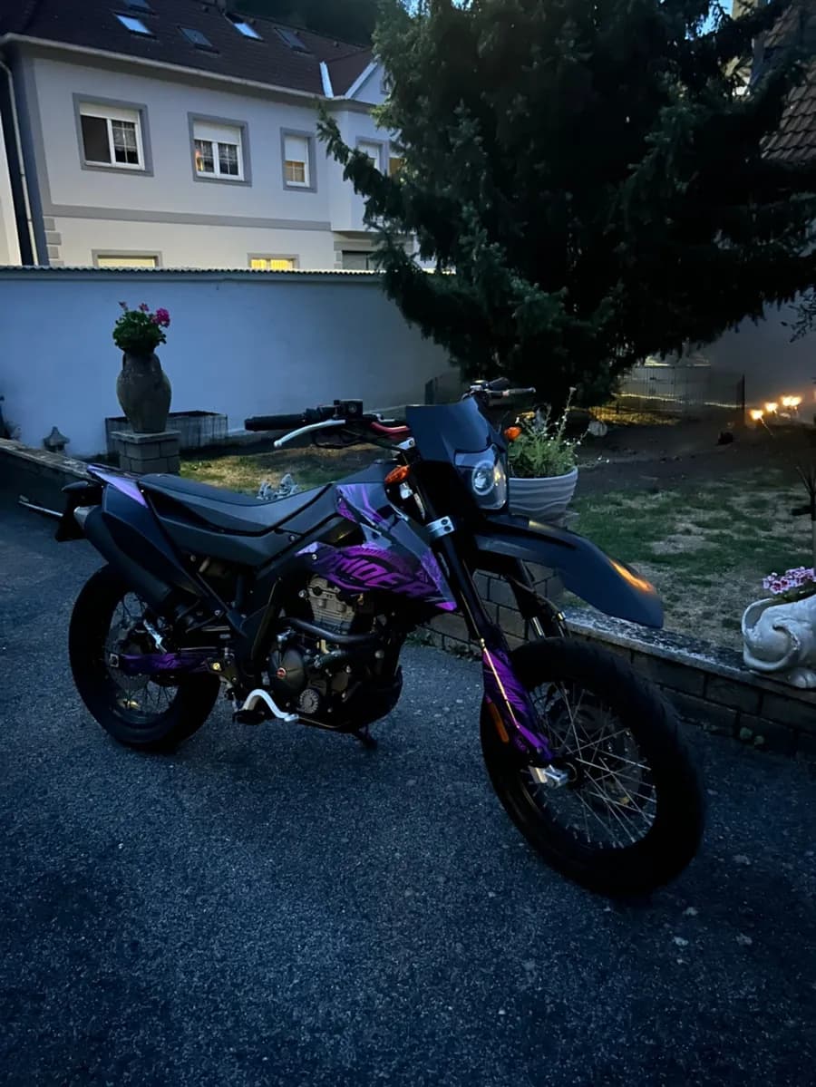 Aprilia SX