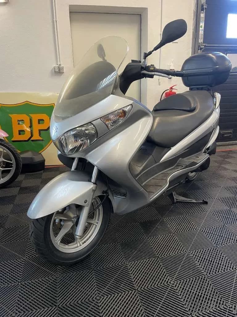 Suzuki Burgman
