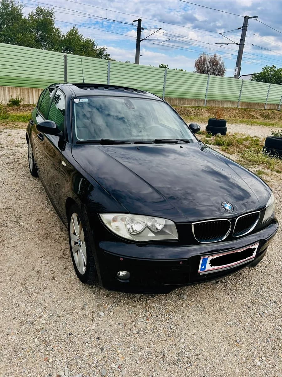BMW 1er-Reihe 2007 – € 2.700, 309 196 km – Bild 1 von 9