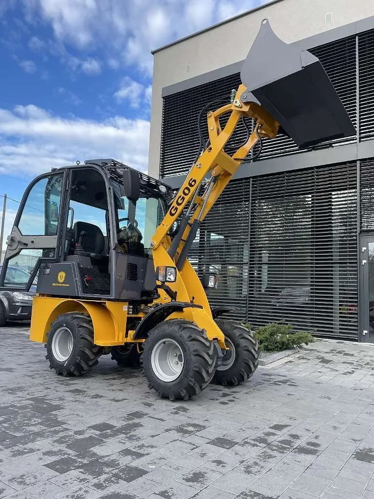 Sonstige Sonstige – € 19.680, 0 km – Bild 1 von 9