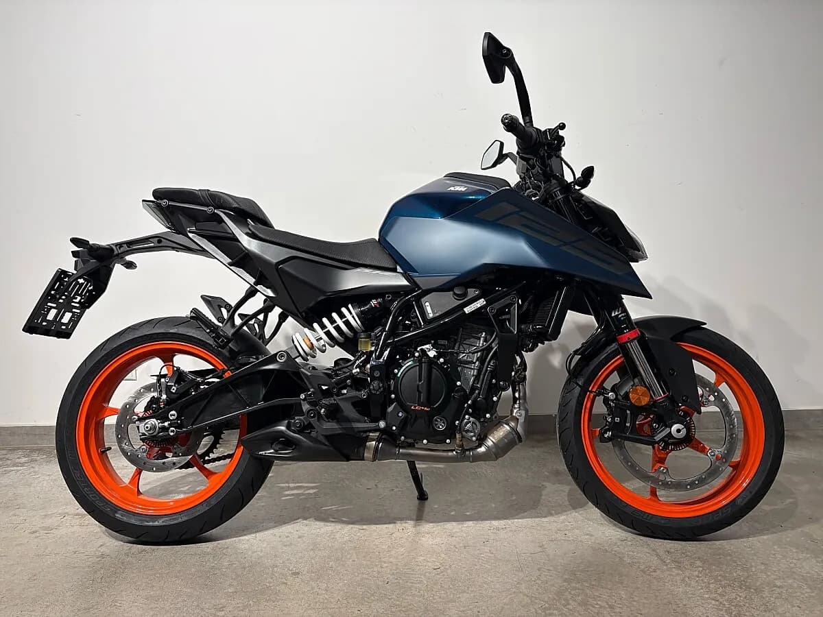 KTM 125 – € 4.699, 0 km – Bild 1 von 5