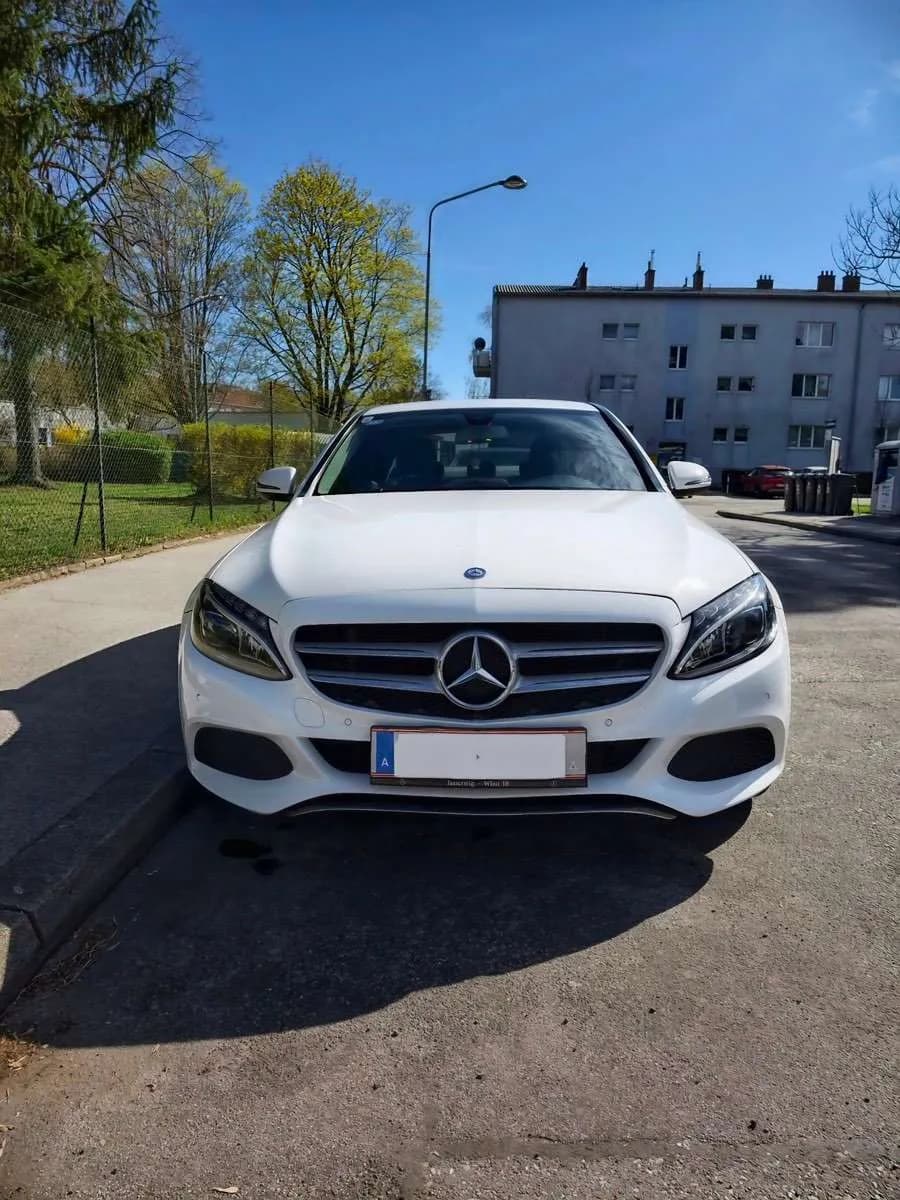 Mercedes-Benz C-Klasse 2016 – € 16.500, 167 000 km – Bild 1 von 9