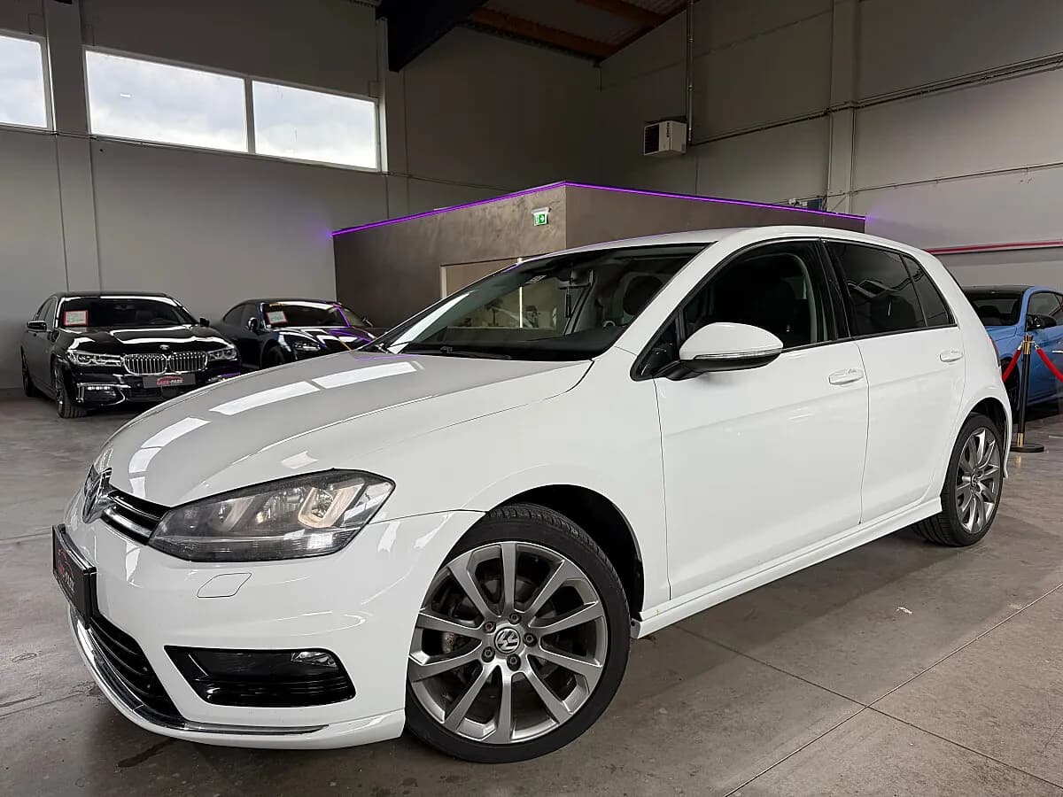 VW Golf 2014 – € 11.490, 139 600 km – Bild 1 von 19