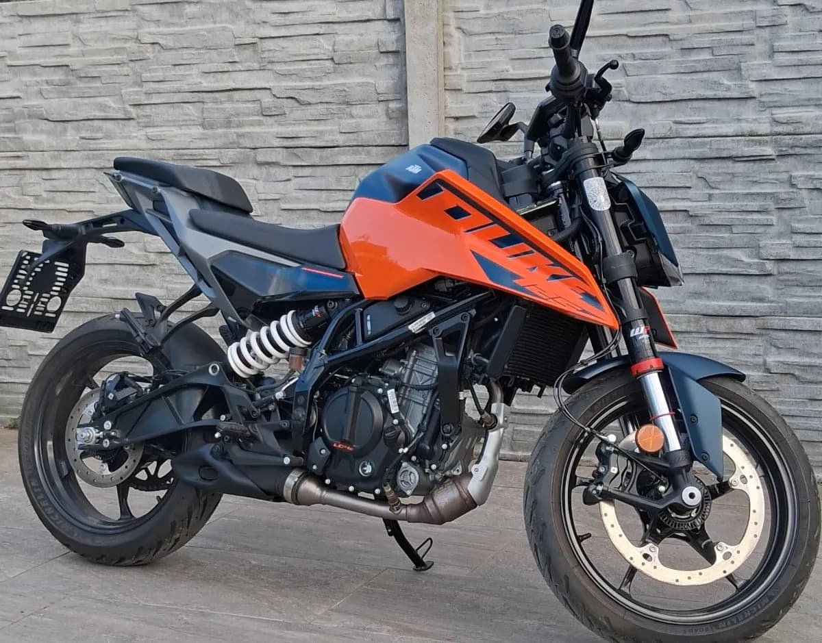 KTM Duke