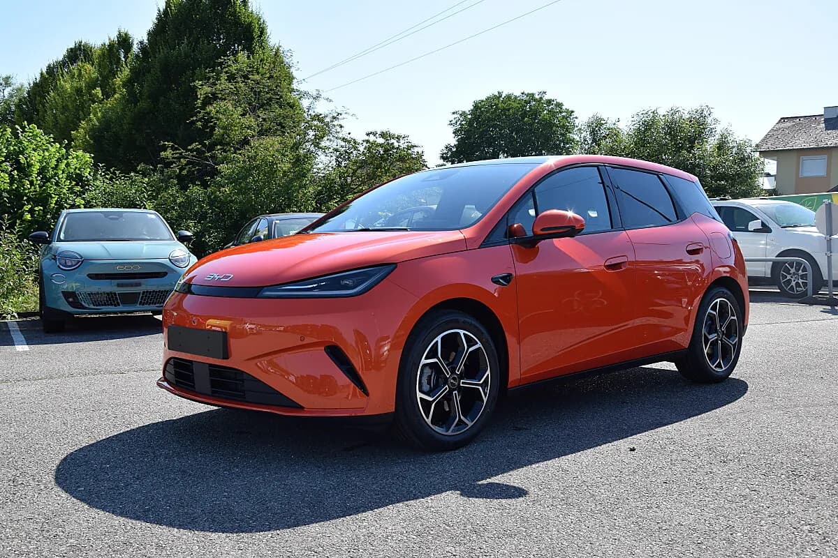 BYD Dolphin G