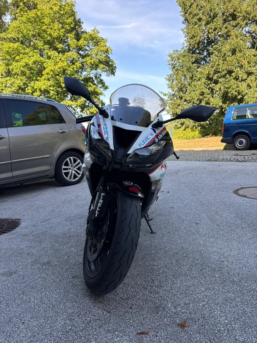 Kawasaki ZX