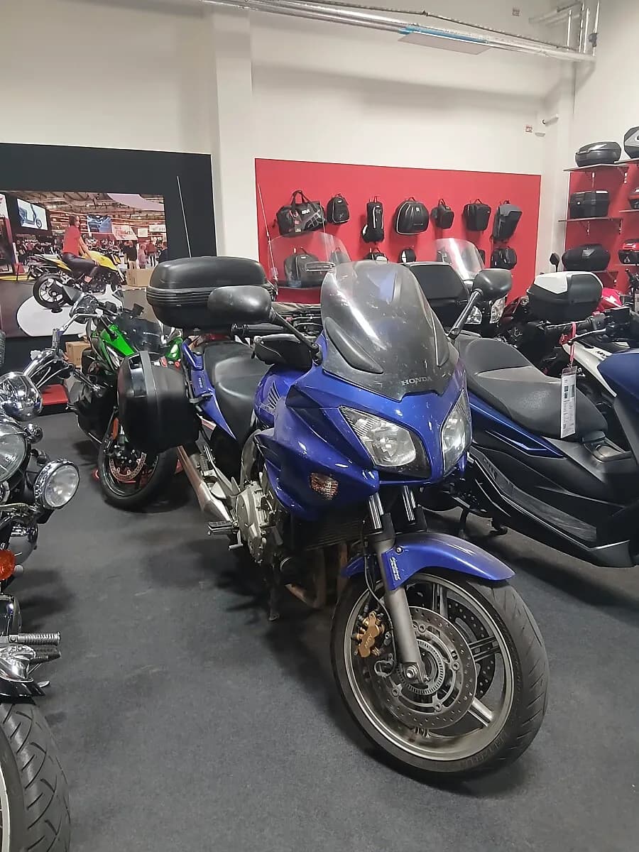 Honda CBF