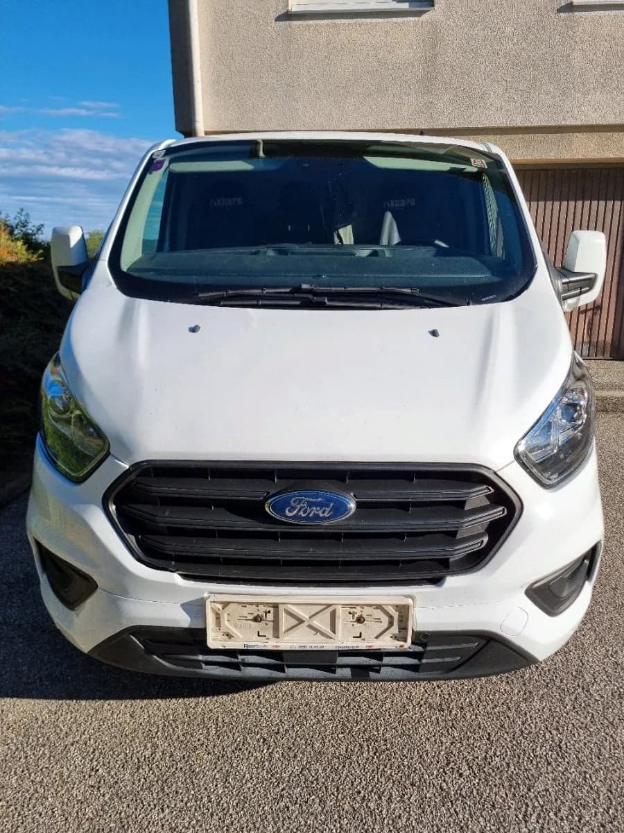 Ford Transit Custom 2019 – € 12.500, 213 000 km – Bild 1 von 9