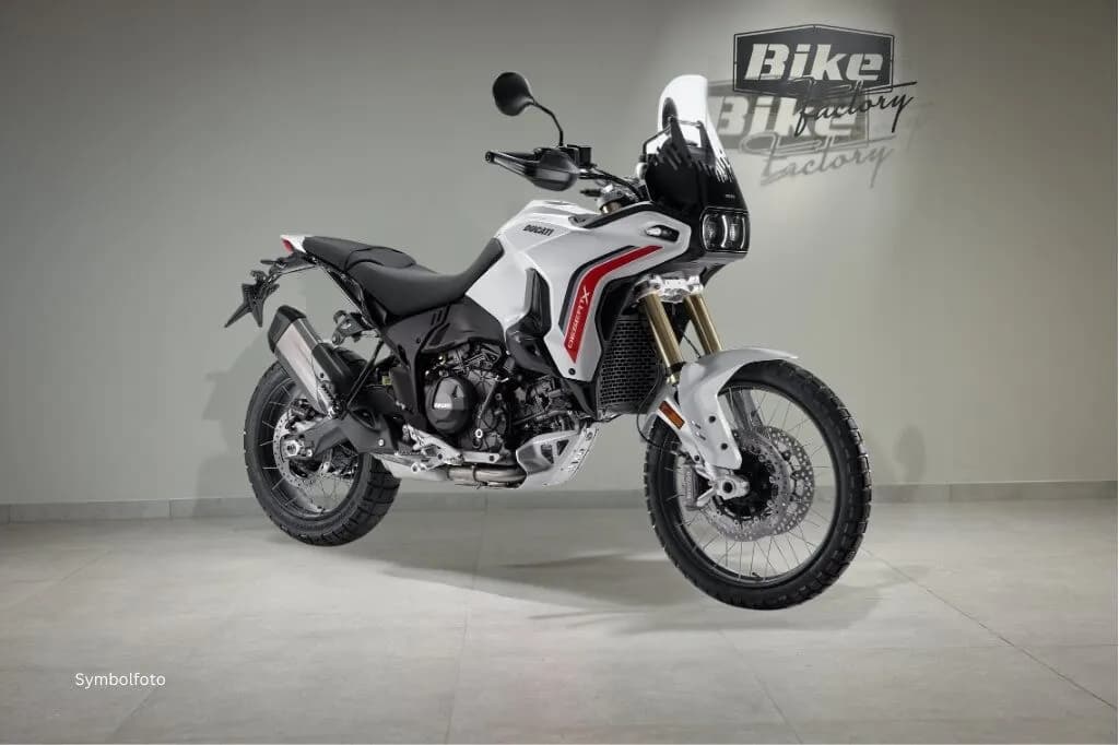 Ducati DesertX – € 20.995, 0 km – Bild 1 von 13