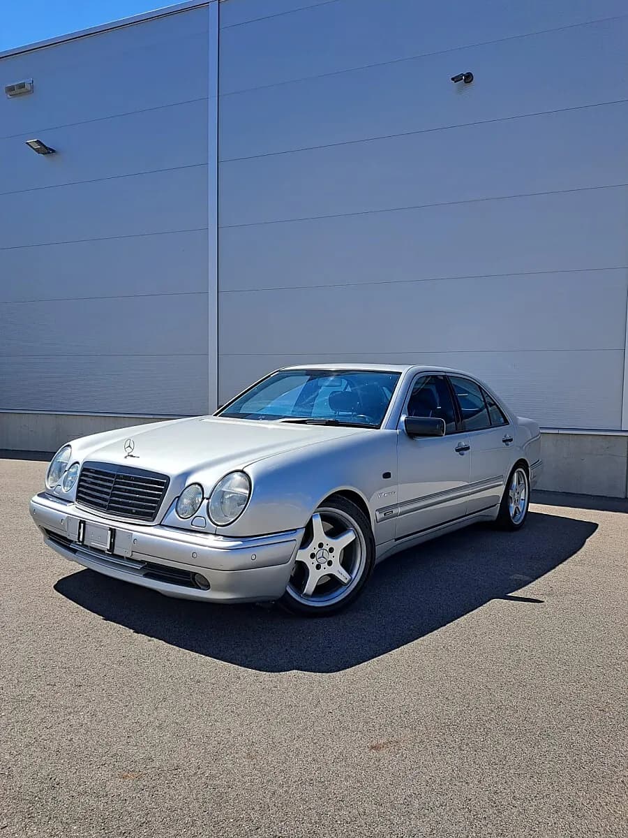 Mercedes-Benz E-Klasse