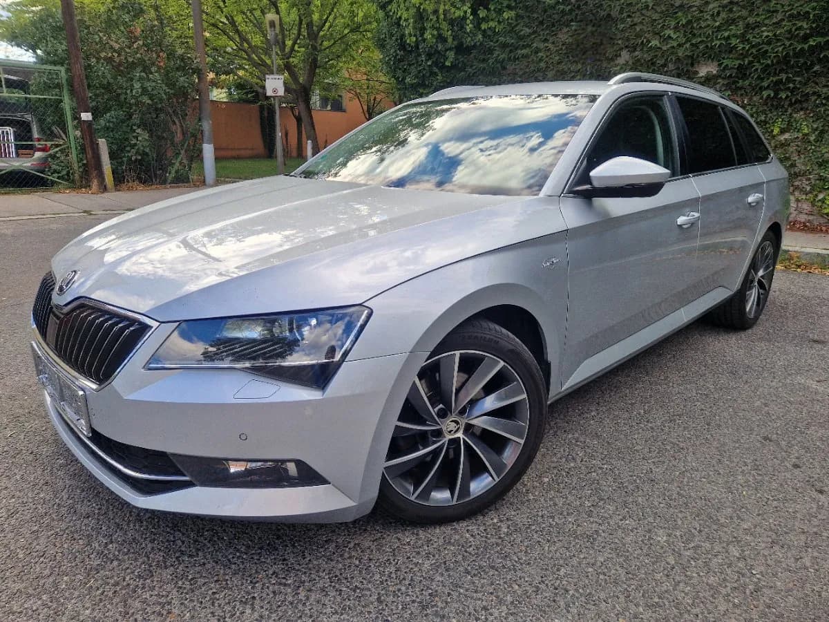 Skoda Superb 2018 – € 20.499, 149 999 km – Bild 1 von 99