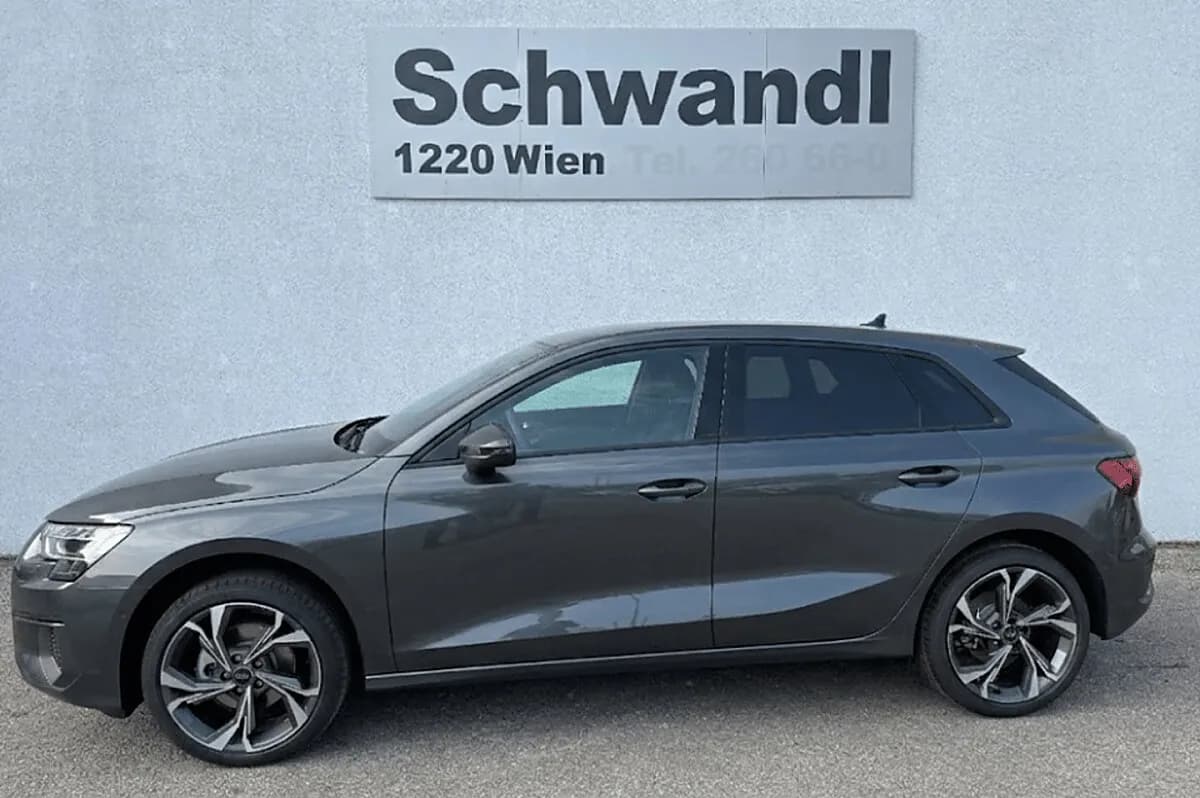 Audi A3 2026 – € 33.490, 100 km – Bild 1 von 15