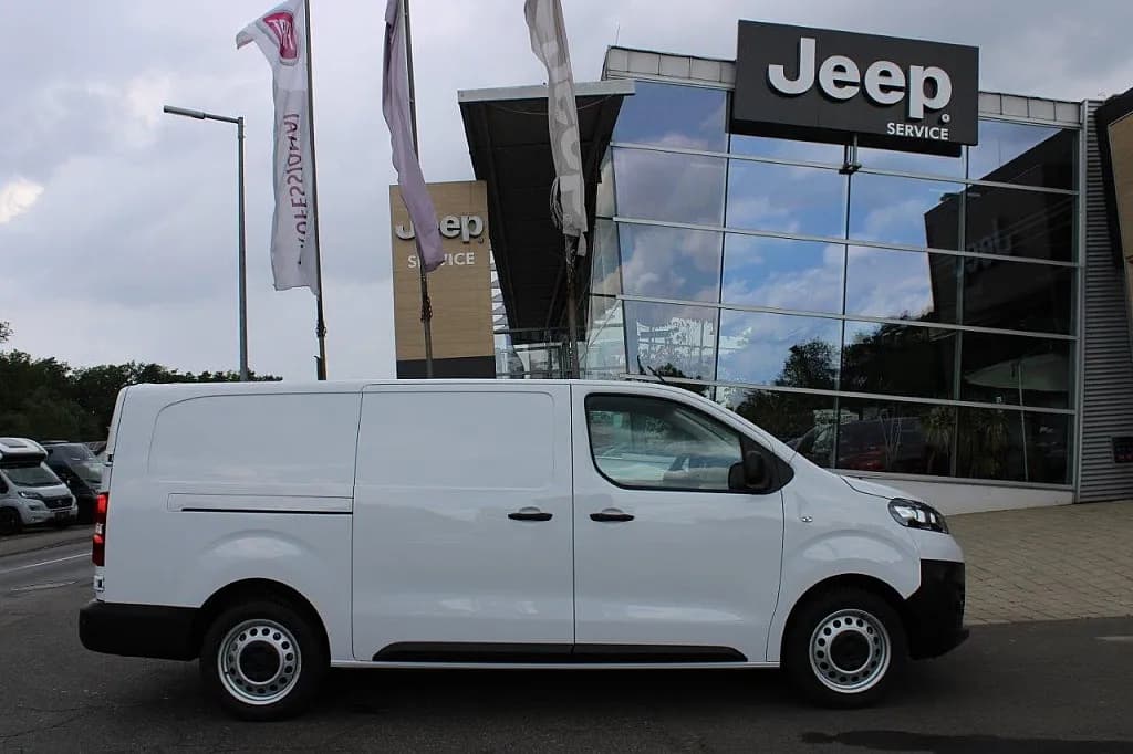 Fiat Scudo 2023 – € 27.500, 100 km – Bild 1 von 15
