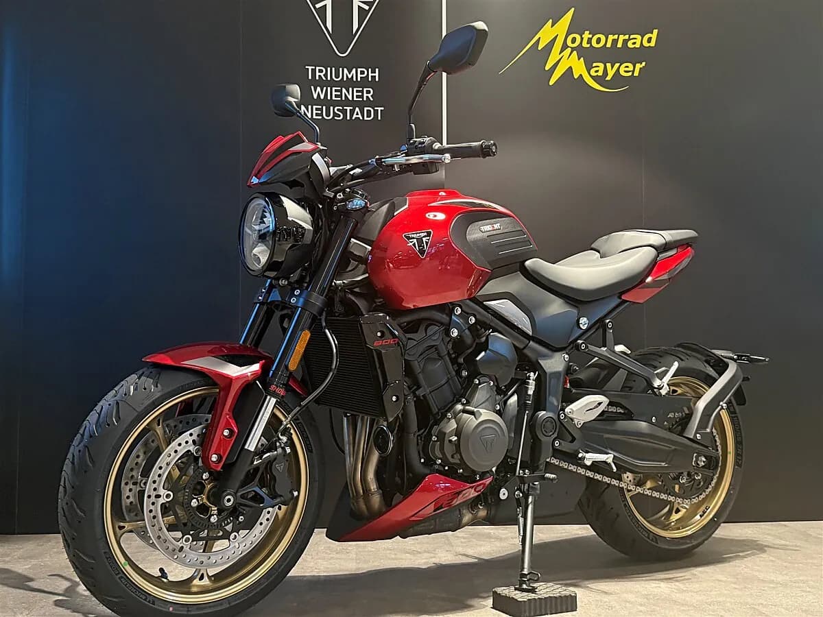 Triumph Trident