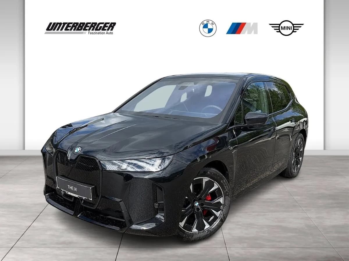 BMW iX