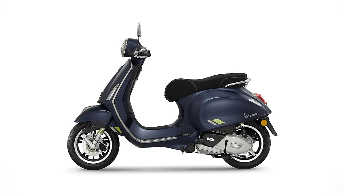 Vespa Primavera – € 5.399, 0 km – Bild 1 von 3