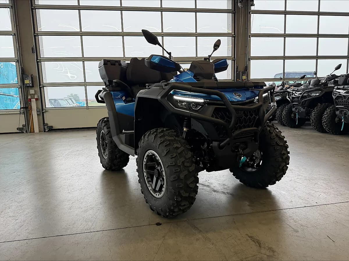 CFMOTO CForce – € 11.490, 0 km – Bild 1 von 4