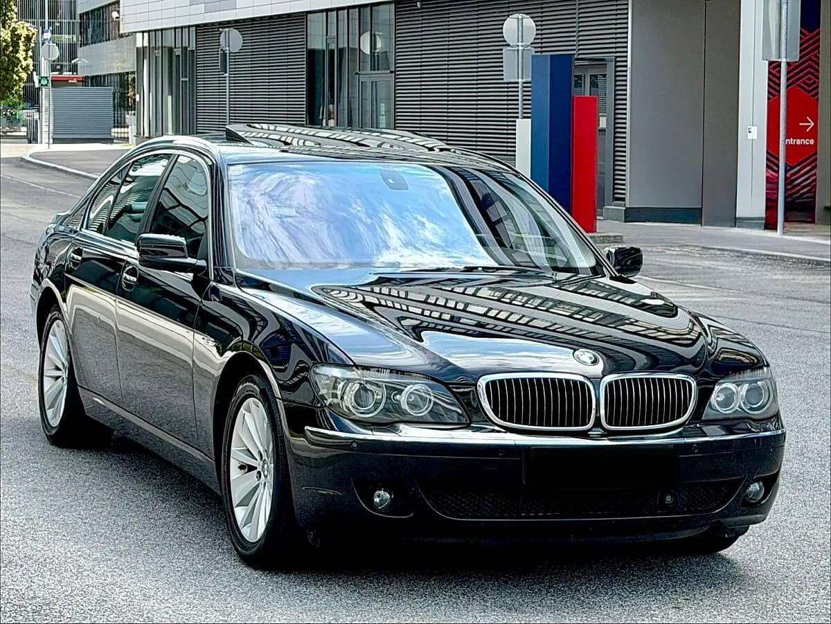 BMW 7er-Reihe 2006 – € 7.700, 200 000 km – Bild 1 von 26