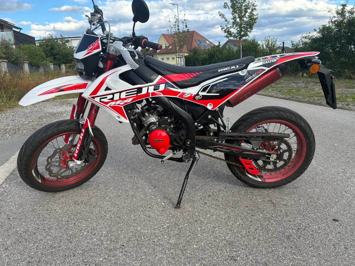 Rieju MRT 2024 – € 3.600, 2 412 km – Bild 1 von 3