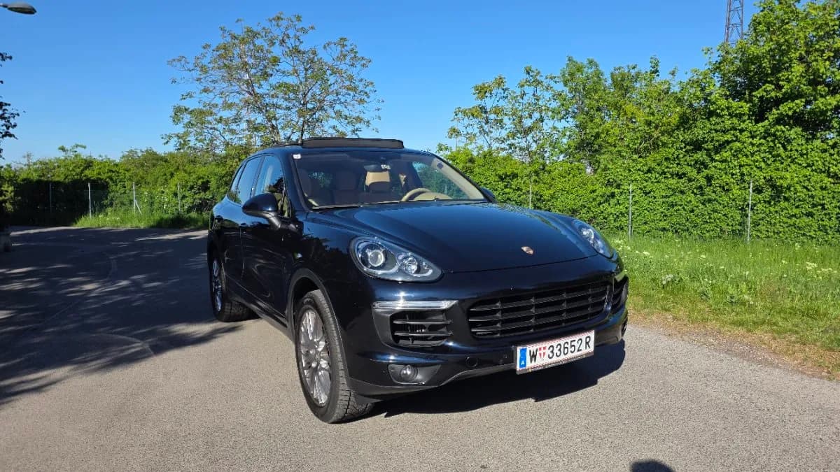 Porsche Cayenne 2014 – € 30.000, 177 000 km – Bild 1 von 14