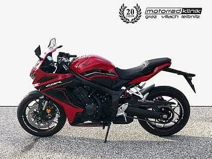 Honda CBR – € 10.990, 0 km – Bild 1 von 13