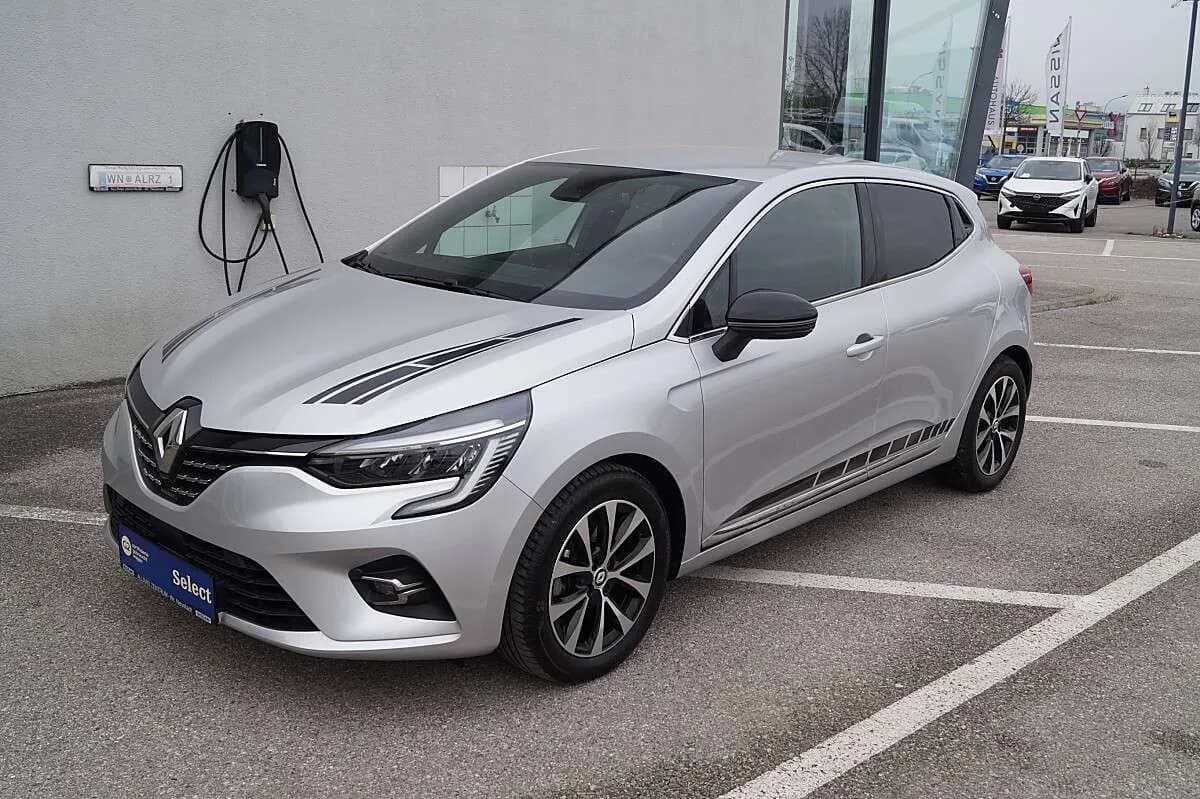 Renault Clio 2023 – € 17.900, 27 220 km – Bild 1 von 17
