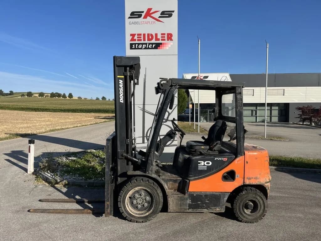 Sonstige Sonstige 2014 – € 13.140, 12 728 km – Bild 1 von 5