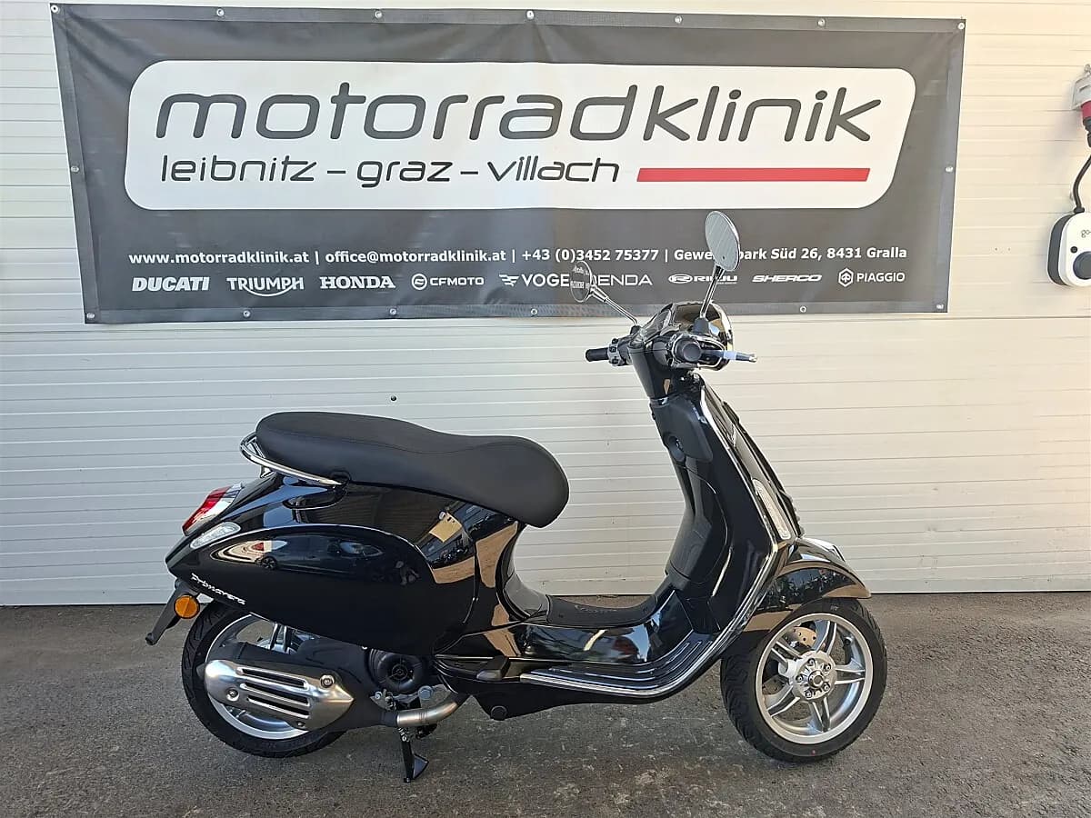 Vespa Primavera – € 3.599, 0 km – Bild 1 von 6