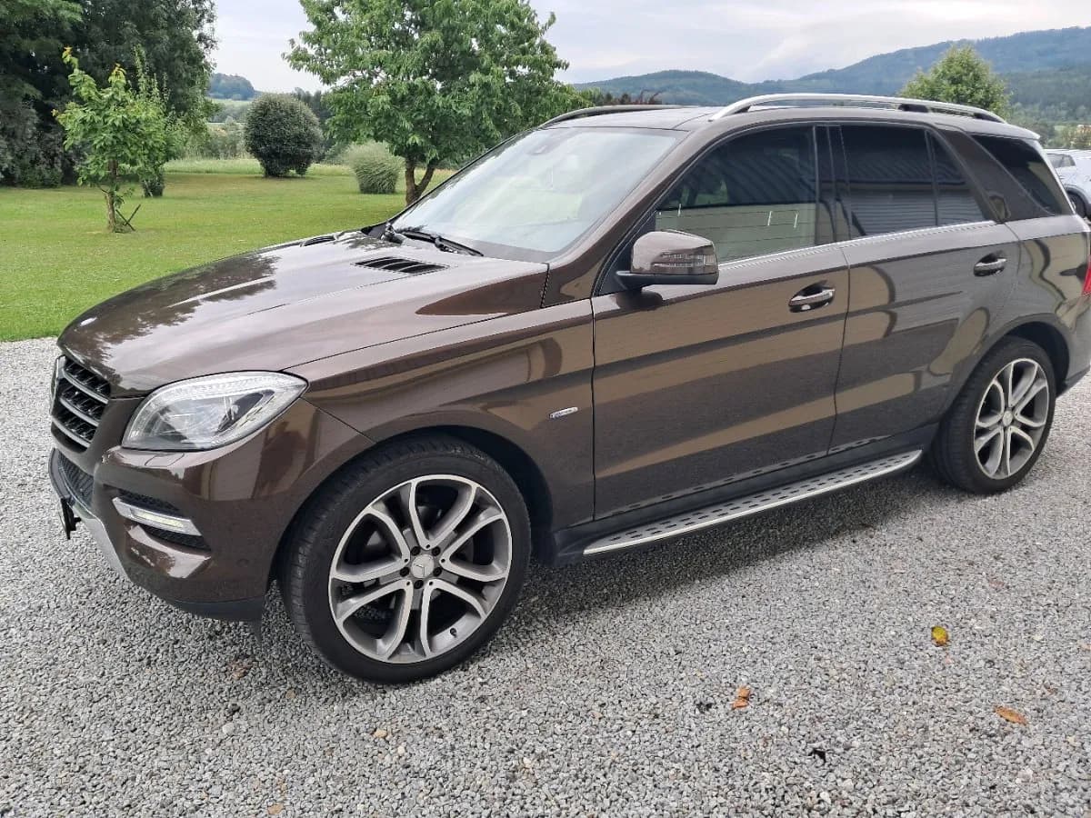 Mercedes-Benz M-Klasse