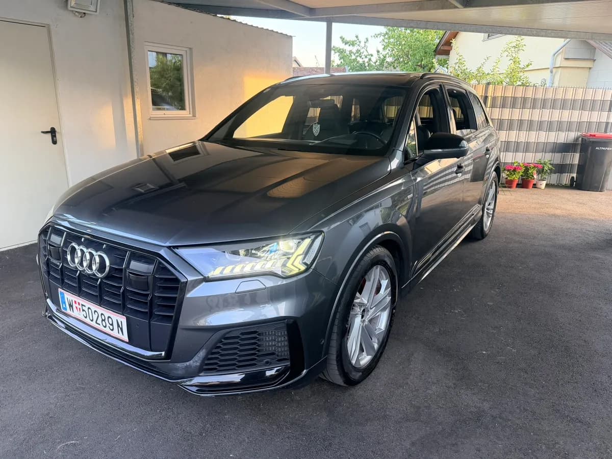 Audi Q7 2020 – € 55.000, 100 000 km – Bild 1 von 11