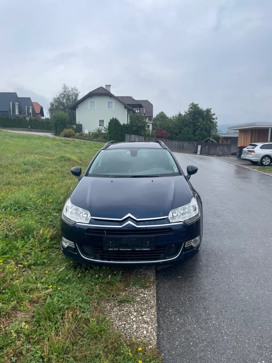 Citroën C5 2010 – € 1.000, 166 000 km – Bild 1 von 3
