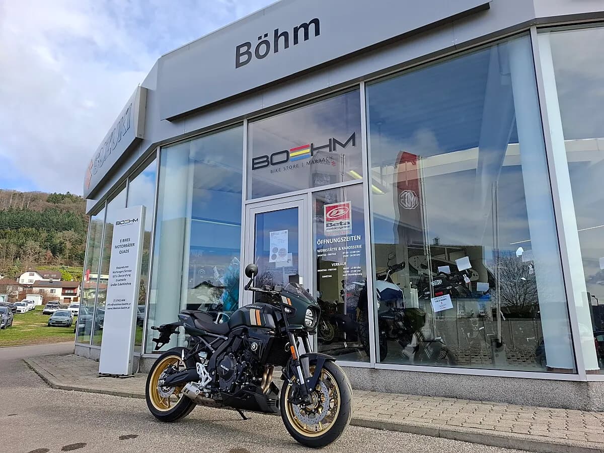Suzuki GSX-S – € 9.990, 1 km – Bild 1 von 11