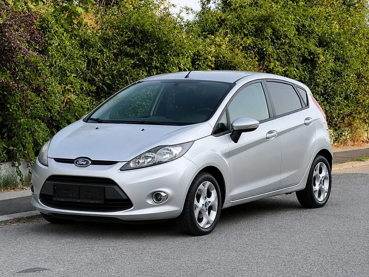 Ford Fiesta 2012 – € 5.200, 117 000 km – Bild 1 von 17