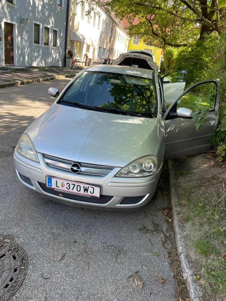 Opel Corsa 2006 – € 500, 129 055 km – Bild 1 von 5